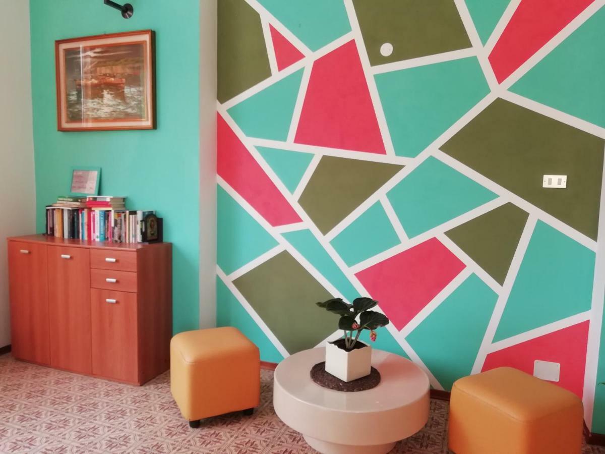 Hotel Goldene Rose Римини Екстериор снимка